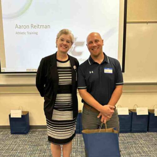 Congratulations to Aaron Rietman Outstanding Preceptor 2024